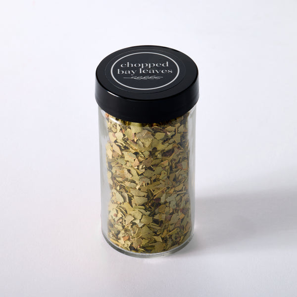 Chopped Bay Leaves — Filled Jar (Black Cap)